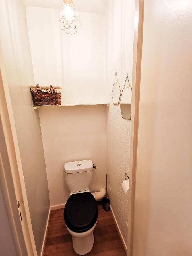 Loft Atypique Au Calme Avec Cour Privative Apartamento Bourges Exterior foto
